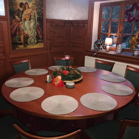 Mala Svata Hora - Penzion & Restaurace Mníšek pod Brdy Zewnętrze zdjęcie